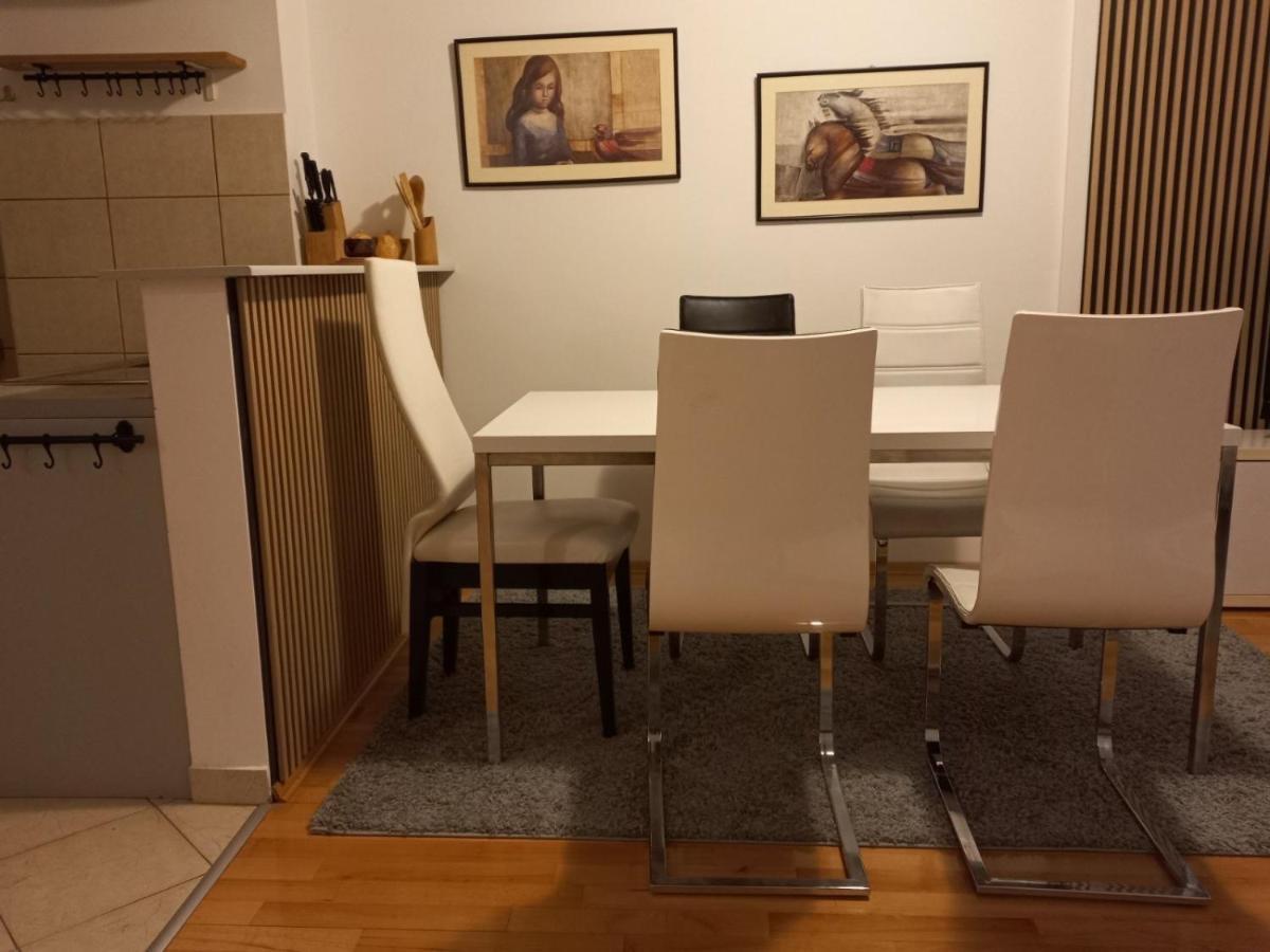 First Choice Apartment Skopje Esterno foto